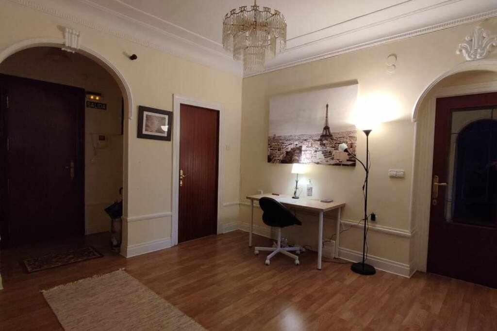 Fliphouse Rooms Pension 毕尔巴鄂 外观 照片